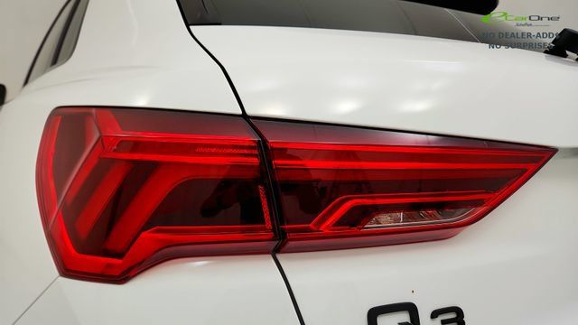 Used 2025 Audi Q3 2.0T Premium Plus w/ Premium Plus Package AWD/4WD image 25