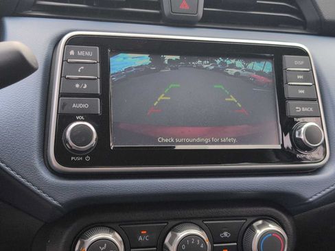Used 2025 Nissan Versa SV FWD image 26