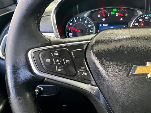 Used 2023 Chevrolet Equinox LT AWD/4WD image 11