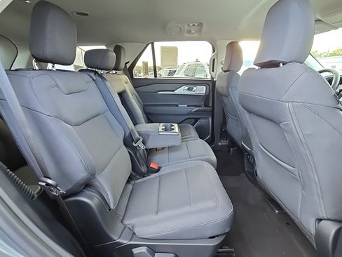 New 2026 Ford Explorer Active image 44