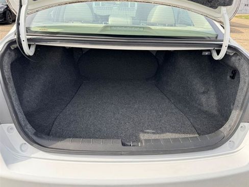 Used 2014 Honda Accord EX image 38
