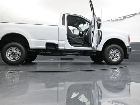 New 2026 Ford F250 XL w/ FX4 Off-Road Package AWD/4WD image 36