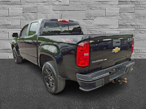 Used 2020 Chevrolet Colorado LT w/ LT Convenience Package AWD/4WD image 8
