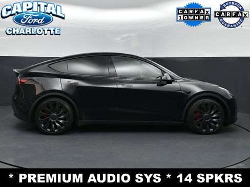 Used 2022 Tesla Model Y Performance AWD/4WD image 8