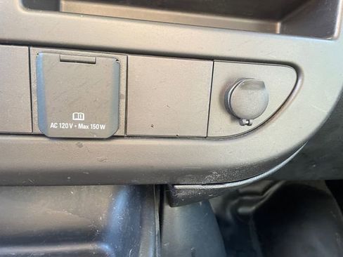 Used 2021 Chevrolet Express 2500 w/ Driver Convenience Package RWD image 18
