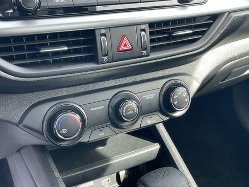 Certified 2024 Kia Forte LXS image 17