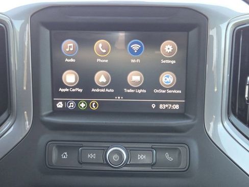 Used 2020 Chevrolet Silverado 2500 Custom w/ Custom Value Package image 18