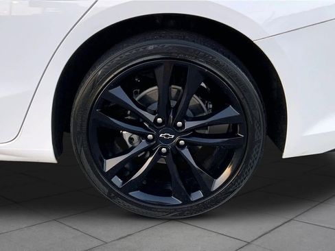 Used 2023 Chevrolet Malibu LT w/ Sport Edition image 10