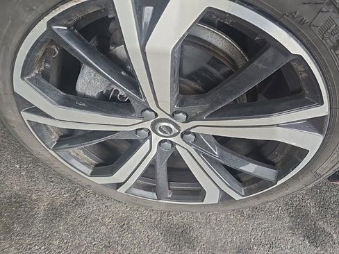 Used 2023 Volvo XC60 T8 Ultimate AWD/4WD image 10