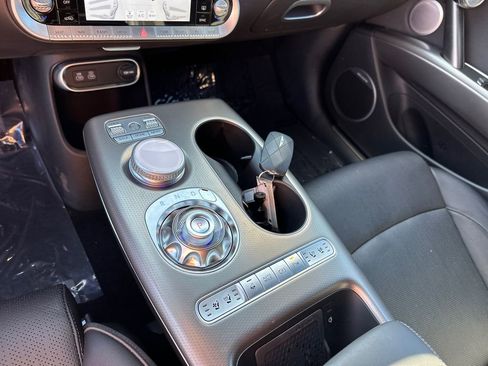 Used 2023 Genesis GV60 Advanced image 35