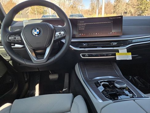 New 2026 BMW X5 xDrive50e w/ Climate Comfort Package AWD/4WD image 28
