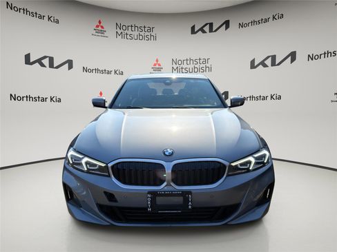 Used 2024 BMW 330i xDrive Sedan w/ Convenience Package image 6