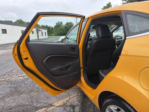 Used 2011 Ford Fiesta SEL w/ 301A Rapid Spec Order Code FWD image 30