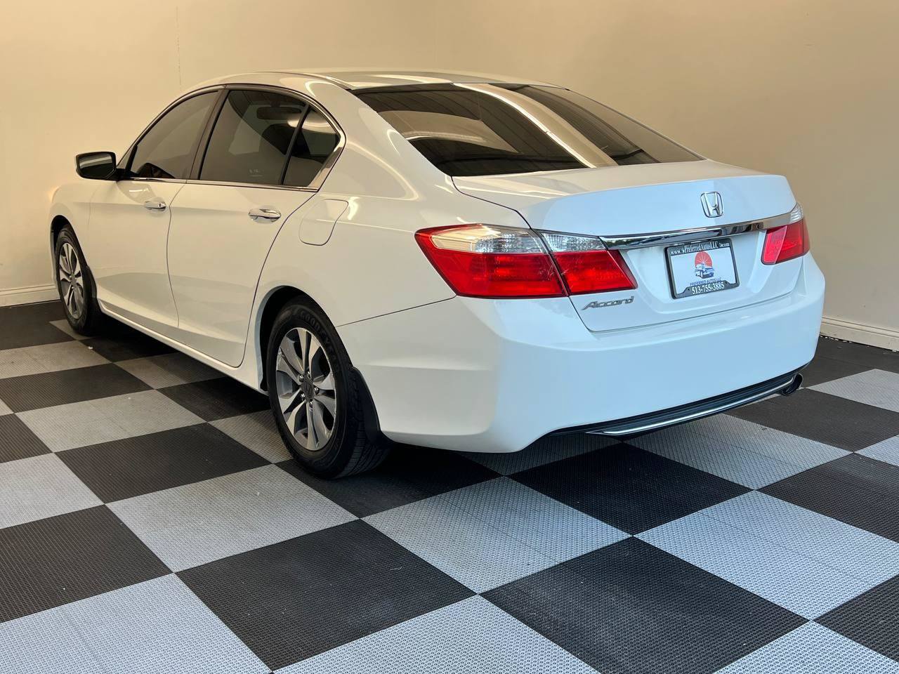 Used 2013 Honda Accord LX image 6
