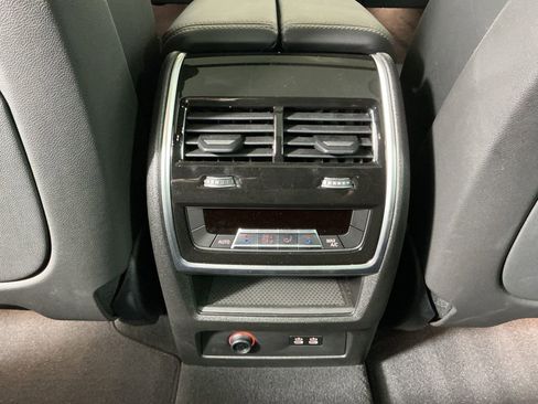 Certified 2025 BMW X5 xDrive50e w/ M Sport Package AWD/4WD image 31