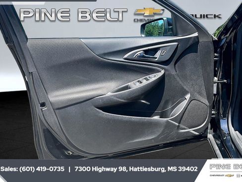 Used 2024 Chevrolet Malibu LT FWD image 16