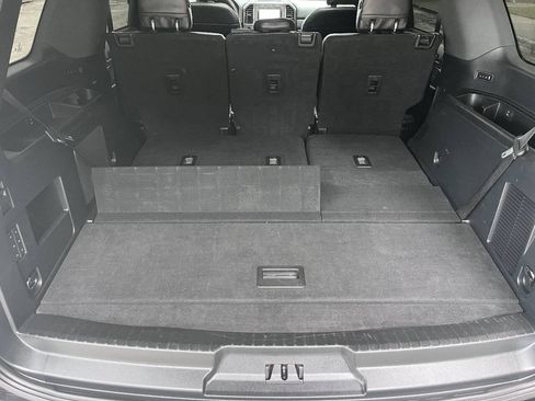 Used 2020 Ford Expedition Limited RWD image 31