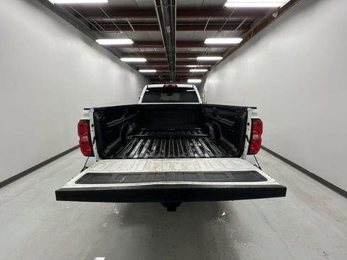 Used 2018 Chevrolet Silverado 2500 LT image 22