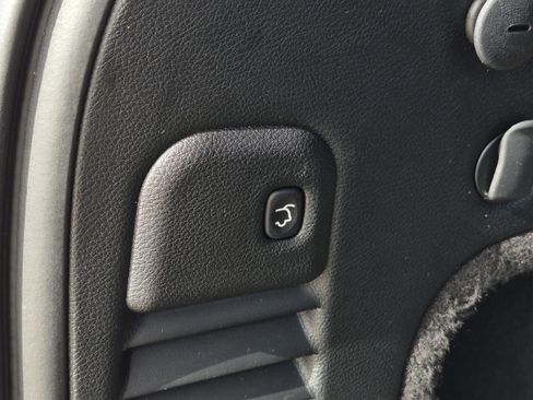 Used 2020 Jeep Grand Cherokee Altitude image 9