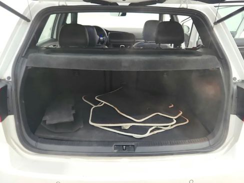 Used 2017 Volkswagen Golf R DCC & Navigation 4Motion image 19