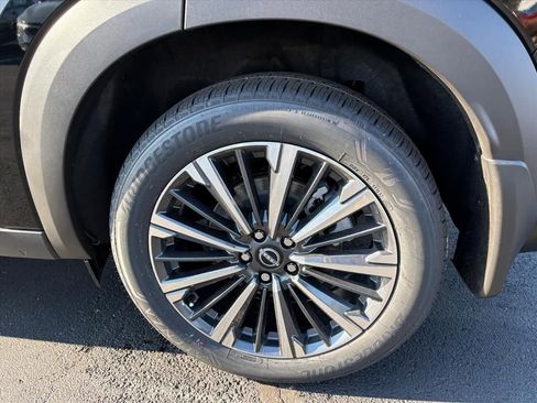 New 2026 Nissan Pathfinder Platinum image 27