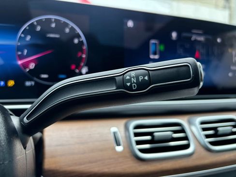 Used 2026 Mercedes-Benz GLE 450 4MATIC Coupe image 32