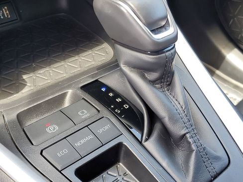 Used 2024 Toyota RAV4 XLE Premium image 24