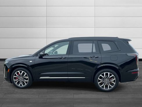 Certified 2025 Cadillac XT6 Sport w/ LPO, Floor Liner Package AWD/4WD image 2
