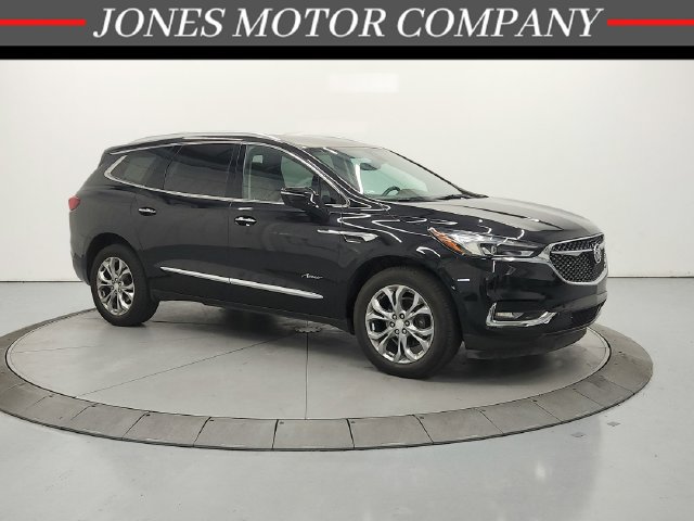 Used 2018 Buick Enclave Avenir w/ Avenir Technology Package FWD image 1