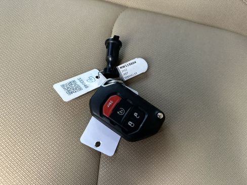 Used 2022 Jeep Wrangler Unlimited Sport AWD/4WD image 30