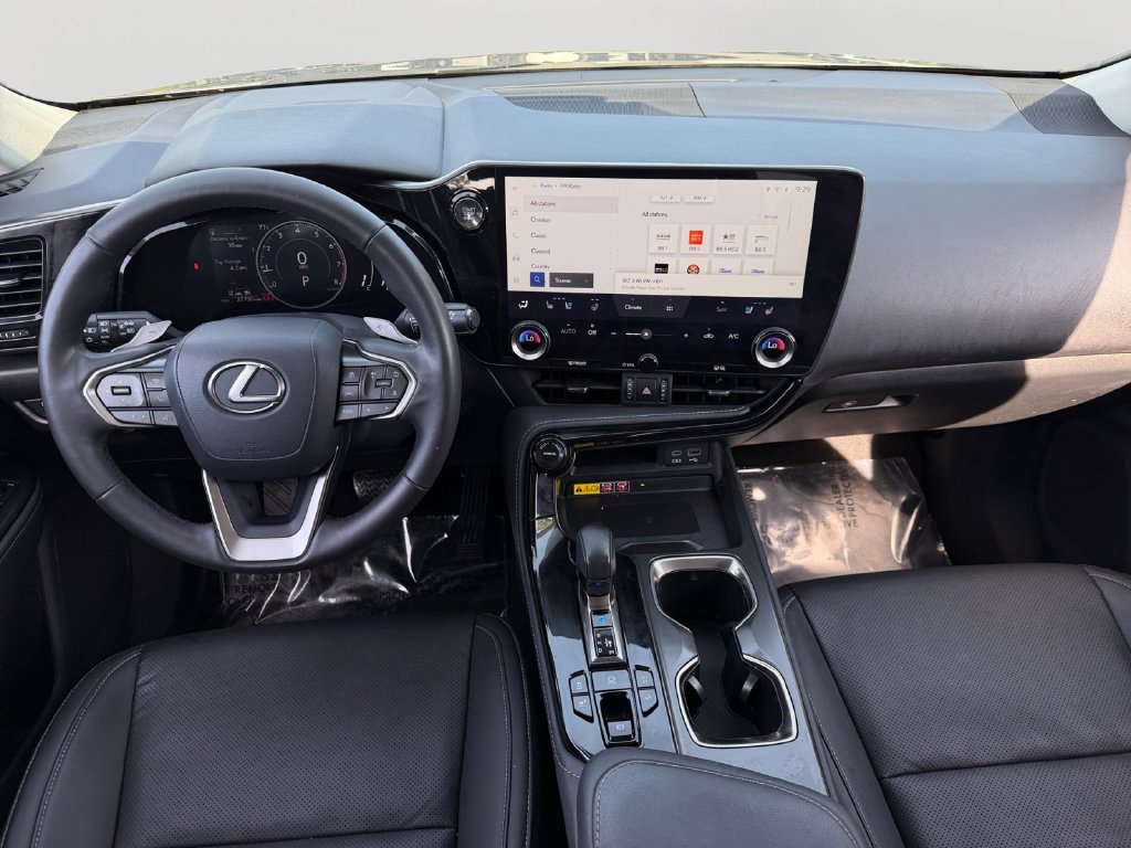 Used 2023 Lexus NX 350 AWD image 12