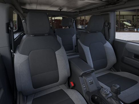 New 2025 Ford Bronco Base w/ Sasquatch Package image 10