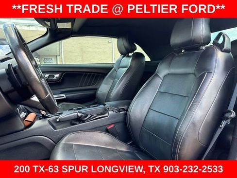 Used 2017 Ford Mustang GT Premium RWD image 5