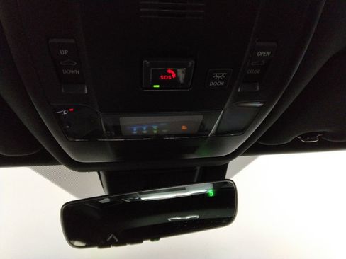 Used 2021 Lexus UX 250h 250h Base w/ Premium Package image 27