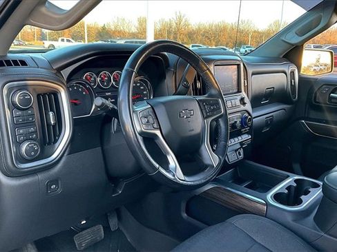 Used 2021 Chevrolet Silverado 1500 RST image 18
