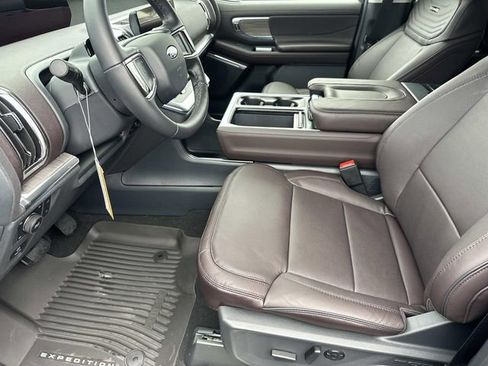 New 2026 Ford Expedition Max Platinum w/ Platinum Ultimate Package image 32