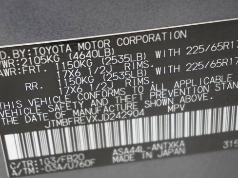Used 2018 Toyota RAV4 LE w/ All Weather Liner Package image 30
