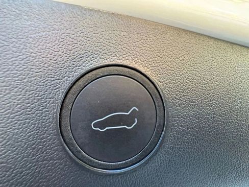 Used 2022 Tesla Model 3 RWD image 22