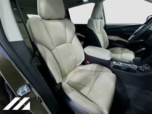 Certified 2025 Subaru Ascent Premium image 29