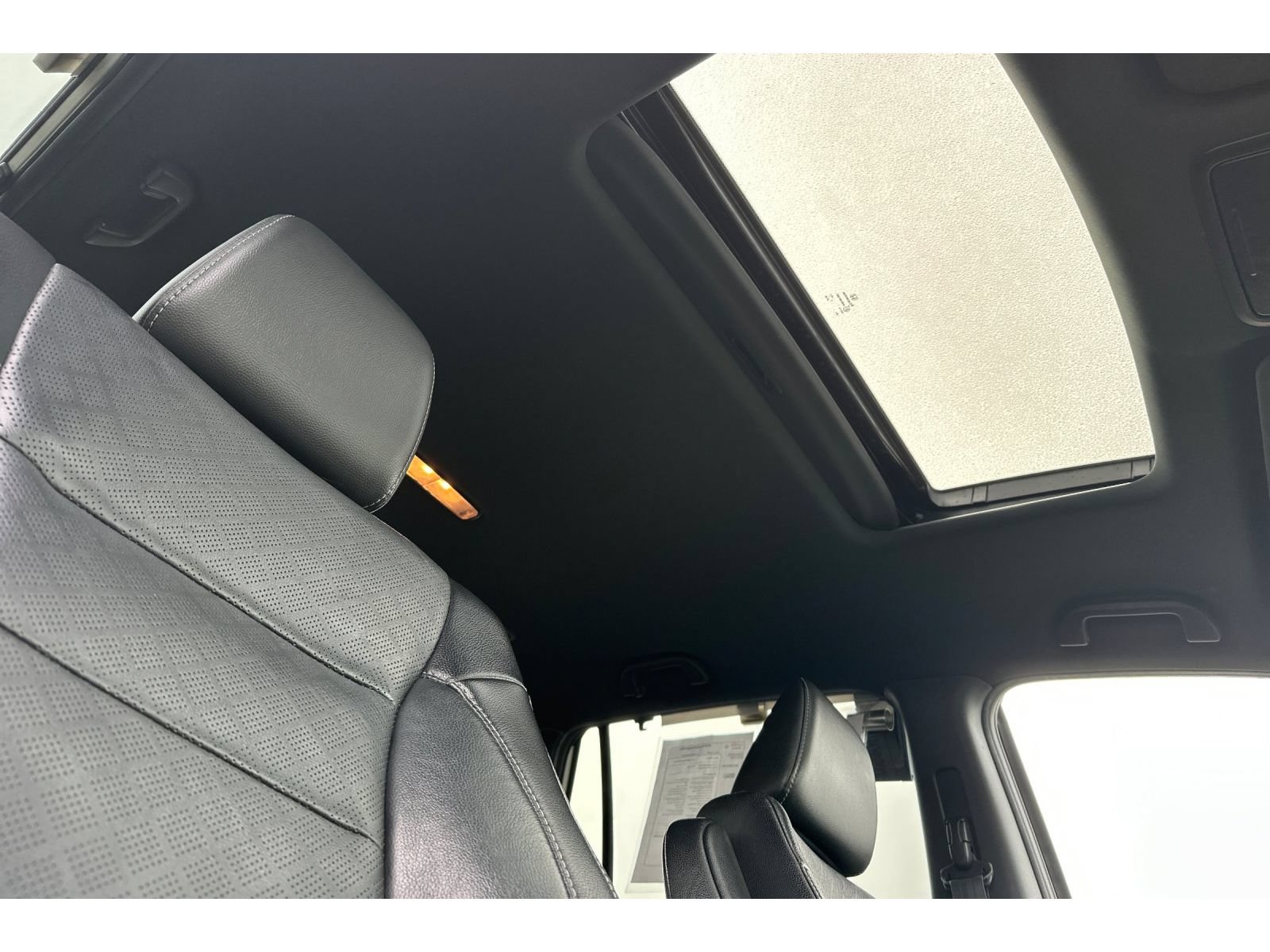 Used 2019 Honda Passport Elite image 19