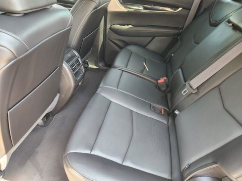 Certified 2024 Cadillac XT5 Premium Luxury FWD image 13