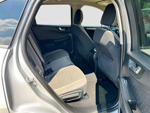 Used 2020 Ford Escape SE Sport image 27