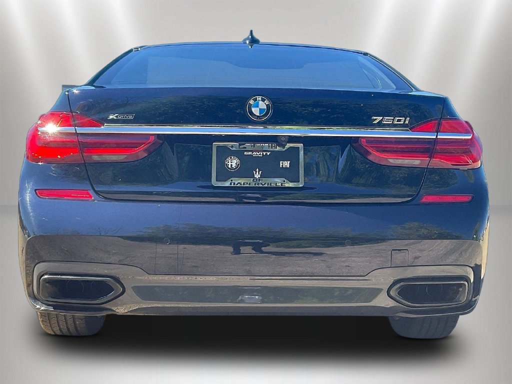 Used 2019 BMW 750i xDrive w/ Executive Package AWD/4WD image 5