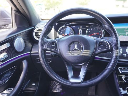 Used 2017 Mercedes-Benz E 300 image 25