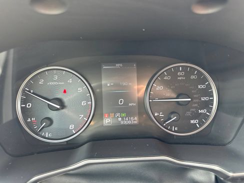 Used 2020 Subaru Outback Limited w/ Popular Package #2 AWD/4WD image 25