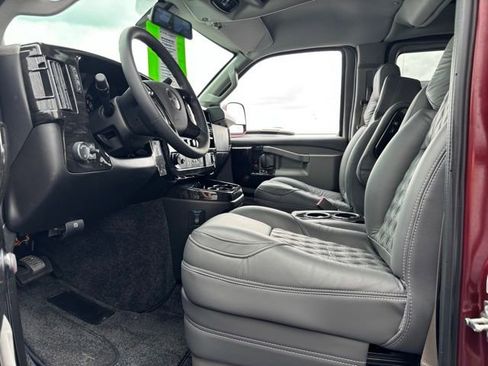 New 2026 GMC Savana 2500 w/ Driver Convenience Package RWD image 16