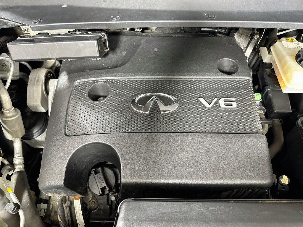 Used 2015 INFINITI QX60 Luxe w/ Premium Package AWD/4WD image 31