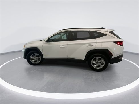 Used 2024 Hyundai Tucson SEL image 9