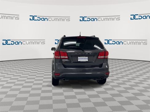 Used 2019 Dodge Journey SE w/ Connectivity Group image 7