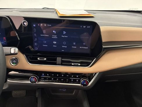 Certified 2025 Chevrolet Equinox ACTIV w/ Safety and Technology Package AWD/4WD image 26